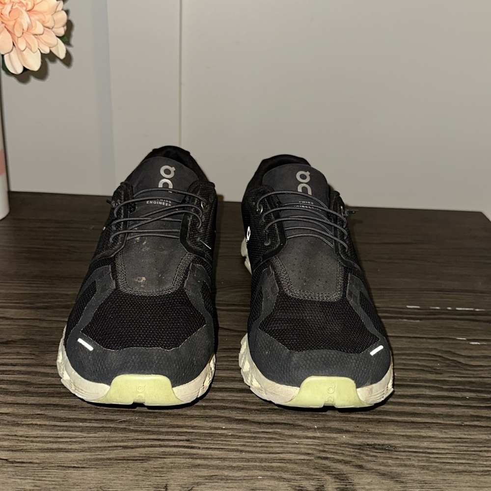 On Cloud 5 - image 2